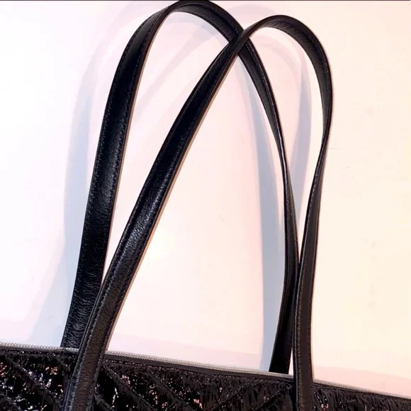 Rebecca Minkoff Stella Extra Large Chevron Zip Top Tote Bag NEW - Picture 7 of 10